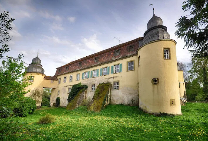 Schloss Crailsheim Fröhstockheim, Germany